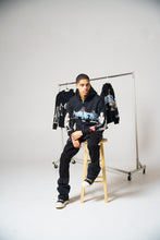 Load image into Gallery viewer, WINNERS UNIVERSITY "PEDESTRIAN" ZIPUP HOODIE OG BLACK