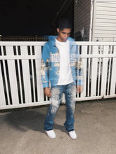 Load image into Gallery viewer, WINNERS UNIVERSITY &quot;PEDESTRIAN&quot; ZIPUP HOODIE BLUE
