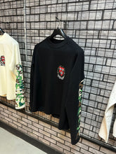 Load image into Gallery viewer, WINNERS UNIVERSITY THERMAL T-SHIRT BLACK
